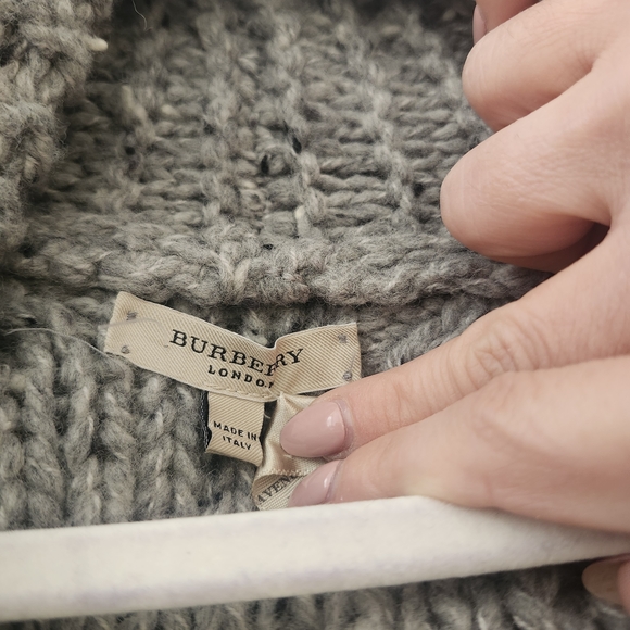 Womans Burberry Marini Wool Knit Sweater - Picture 4 of 7